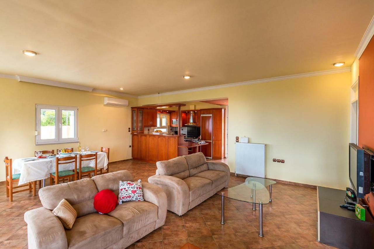 Villa Helen 200M From The Beach In Tersanas By Apokoronas-Villas Bagian luar foto
