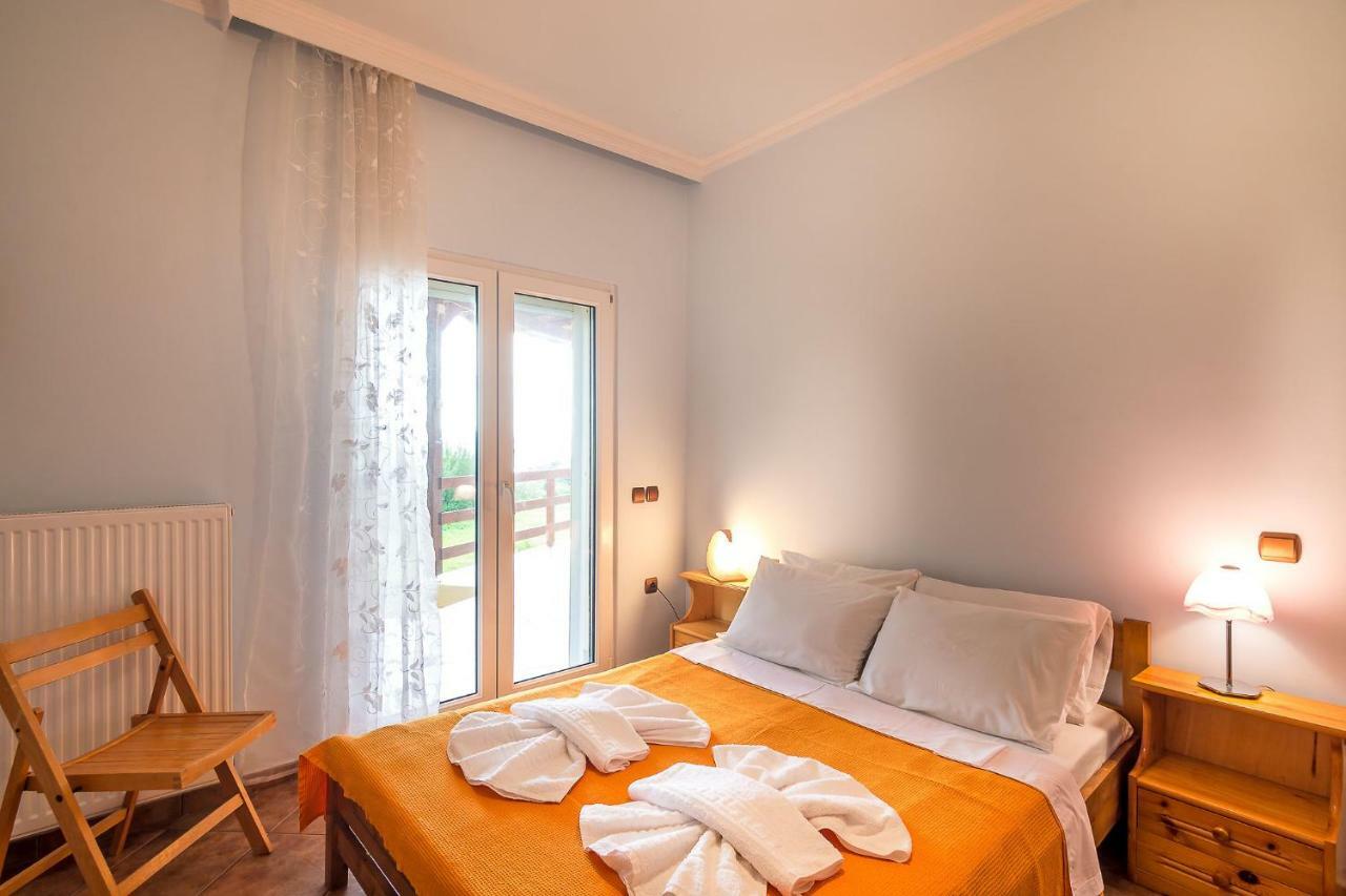 Villa Helen 200M From The Beach In Tersanas By Apokoronas-Villas Bagian luar foto
